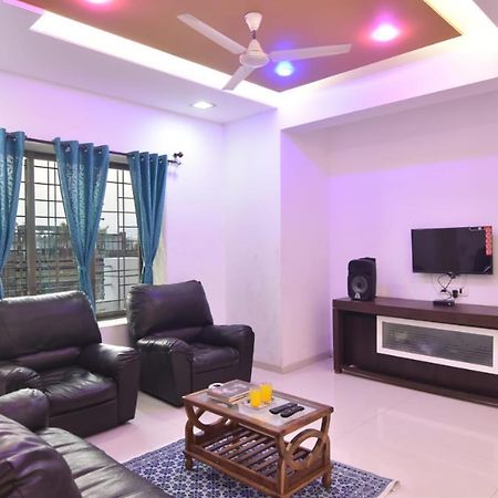 Prince Villa 3Bhk 罗纳瓦拉 外观 照片