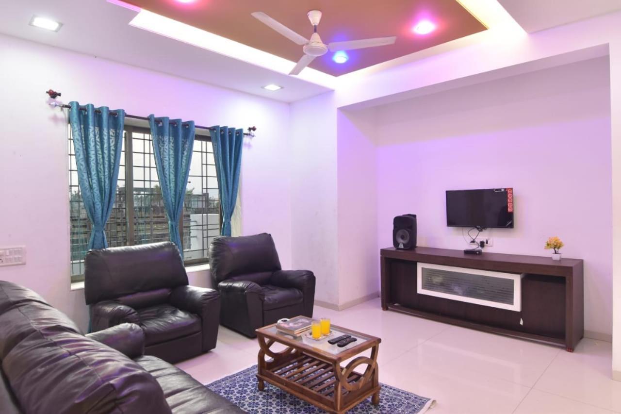Prince Villa 3Bhk 罗纳瓦拉 外观 照片